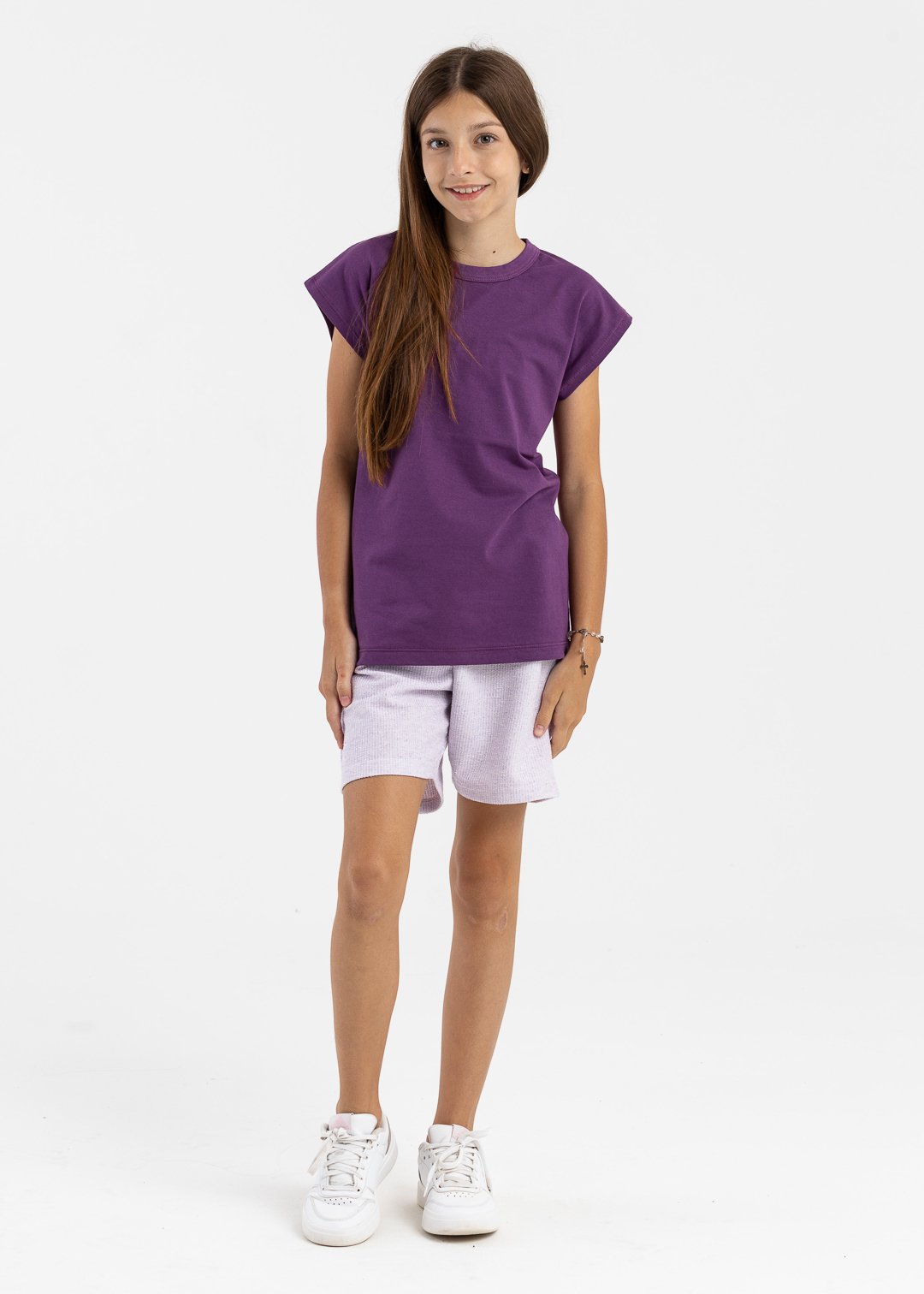 regata roxa e bermuda eco lilas